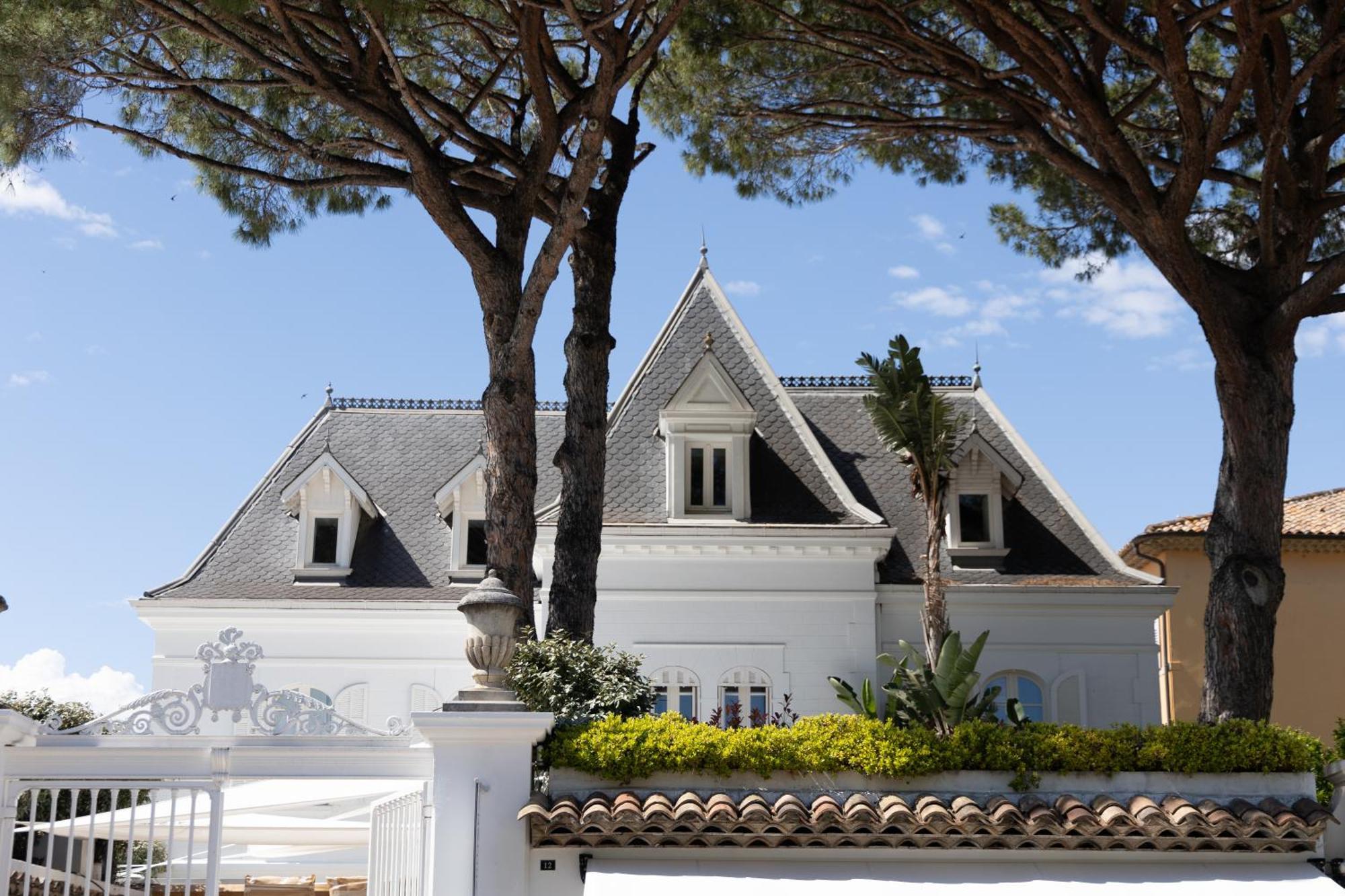 White 1921 Hotel Saint-Tropez Exterior photo